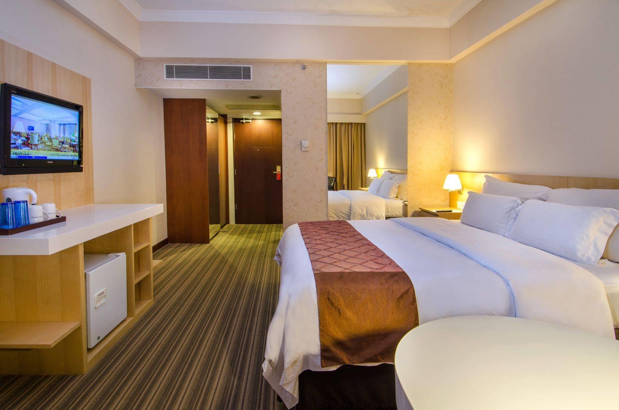 Le Grandeur Hotel Balikpapan Exteriér fotografie